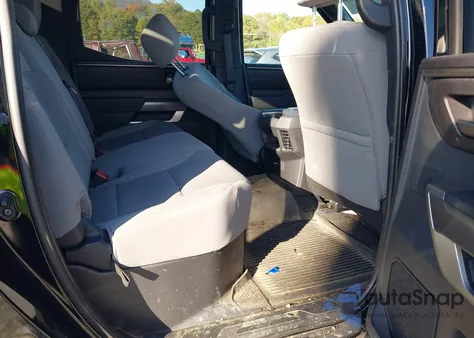 2025 Toyota Tundra Sr5 z USA, uszkodzony, nr VIN 5TFLA5DB6SX279354